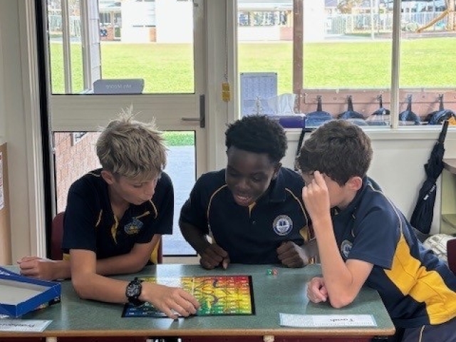 board games club 5 Large